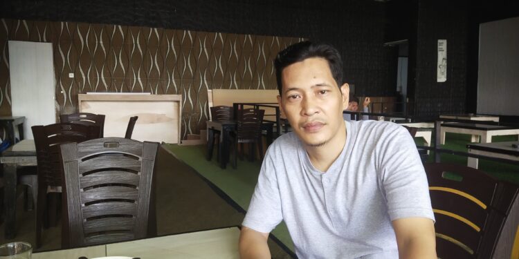 filter: 0; fileterIntensity: 0.0; filterMask: 0; module: j; 
hw-remosaic: 0; 
touch: (-1.0, -1.0); 
modeInfo: ; 
sceneMode: Night; 
cct_value: 0; 
AI_Scene: (-1, -1); 
aec_lux: 256.4757; 
hist255: 0.0; 
hist252~255: 0.0; 
hist0~15: 0.0;