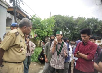 filter: 0; fileterIntensity: 0.0; filterMask: 0; module: j; 
hw-remosaic: 0; 
touch: (-1.0, -1.0); 
modeInfo: ; 
sceneMode: SFHDR; 
cct_value: 0; 
AI_Scene: (-1, -1); 
aec_lux: 125.16702; 
hist255: 0.0; 
hist252~255: 0.0; 
hist0~15: 0.0;