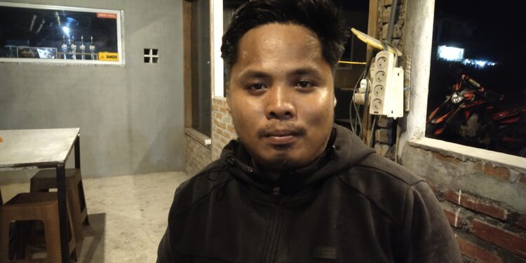 filter: 0; fileterIntensity: 0.0; filterMask: 0; module: j; 
hw-remosaic: 0; 
touch: (-1.0, -1.0); 
modeInfo: ; 
sceneMode: Night; 
cct_value: 0; 
AI_Scene: (-1, -1); 
aec_lux: 379.81458; 
hist255: 0.0; 
hist252~255: 0.0; 
hist0~15: 0.0;