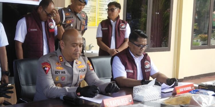 filter: 0; fileterIntensity: 0.0; filterMask: 0; module: j; 
hw-remosaic: 0; 
touch: (-1.0, -1.0); 
modeInfo: ; 
sceneMode: 32768; 
cct_value: 0; 
AI_Scene: (-1, -1); 
aec_lux: 154.02287; 
hist255: 0.0; 
hist252~255: 0.0; 
hist0~15: 0.0;